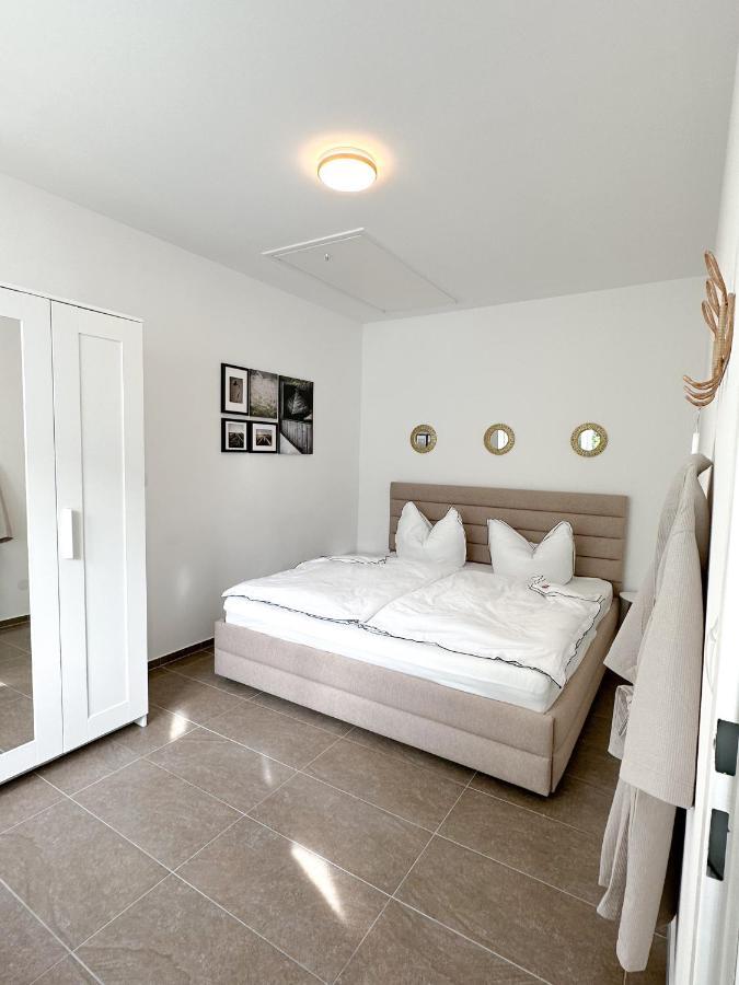 Modernes Haus Naehe Parndorf Apartment Bruck an der Leitha Bagian luar foto